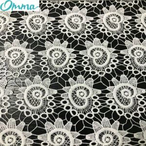 Tissu de dentelle chimique creuse